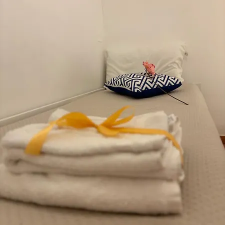 Ambra Dreams Chiaia *